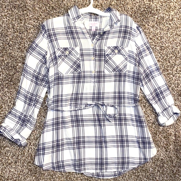Maternity plaid Shirt size Small